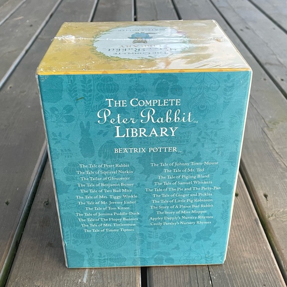 The Complete Peter Rabbit Library by Beatrix Potter 23 Book Boxed Set - Picture 5 of 12